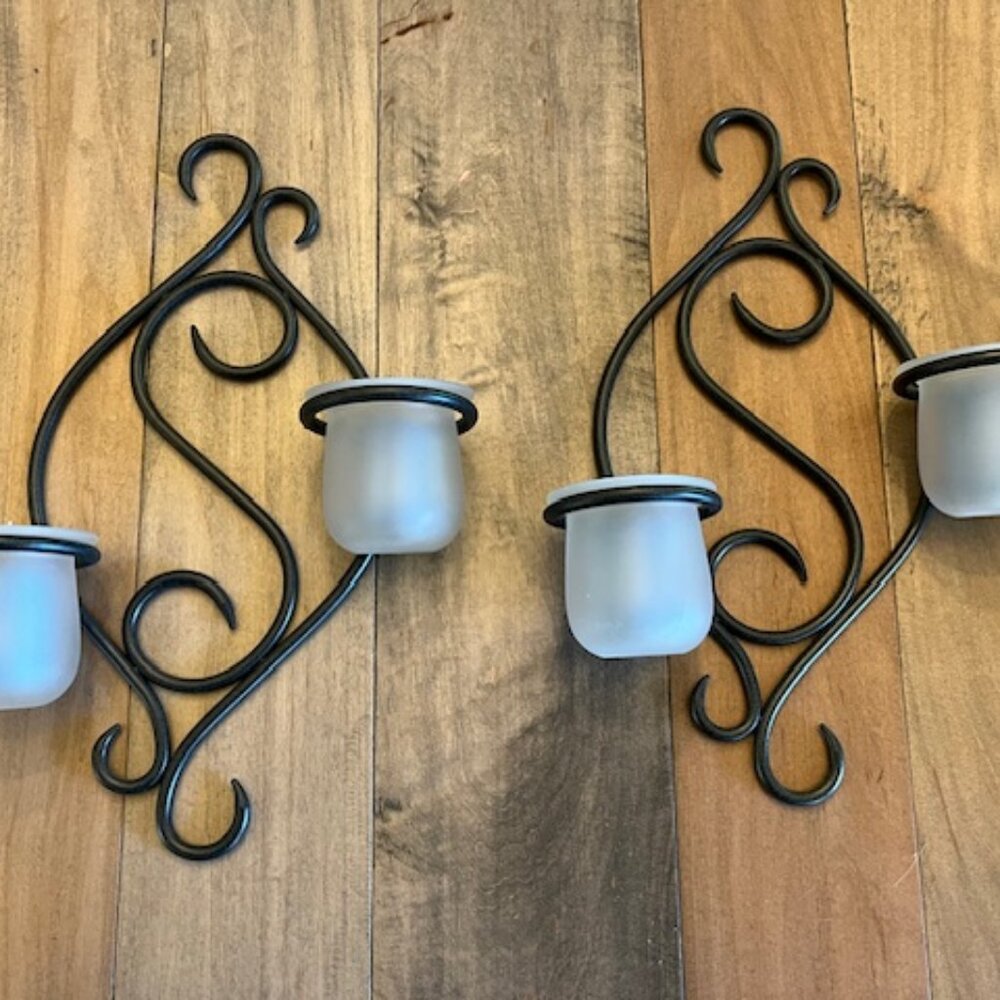 PartyLite scroll wall sconce green metal votive candle holders w frosted glass c